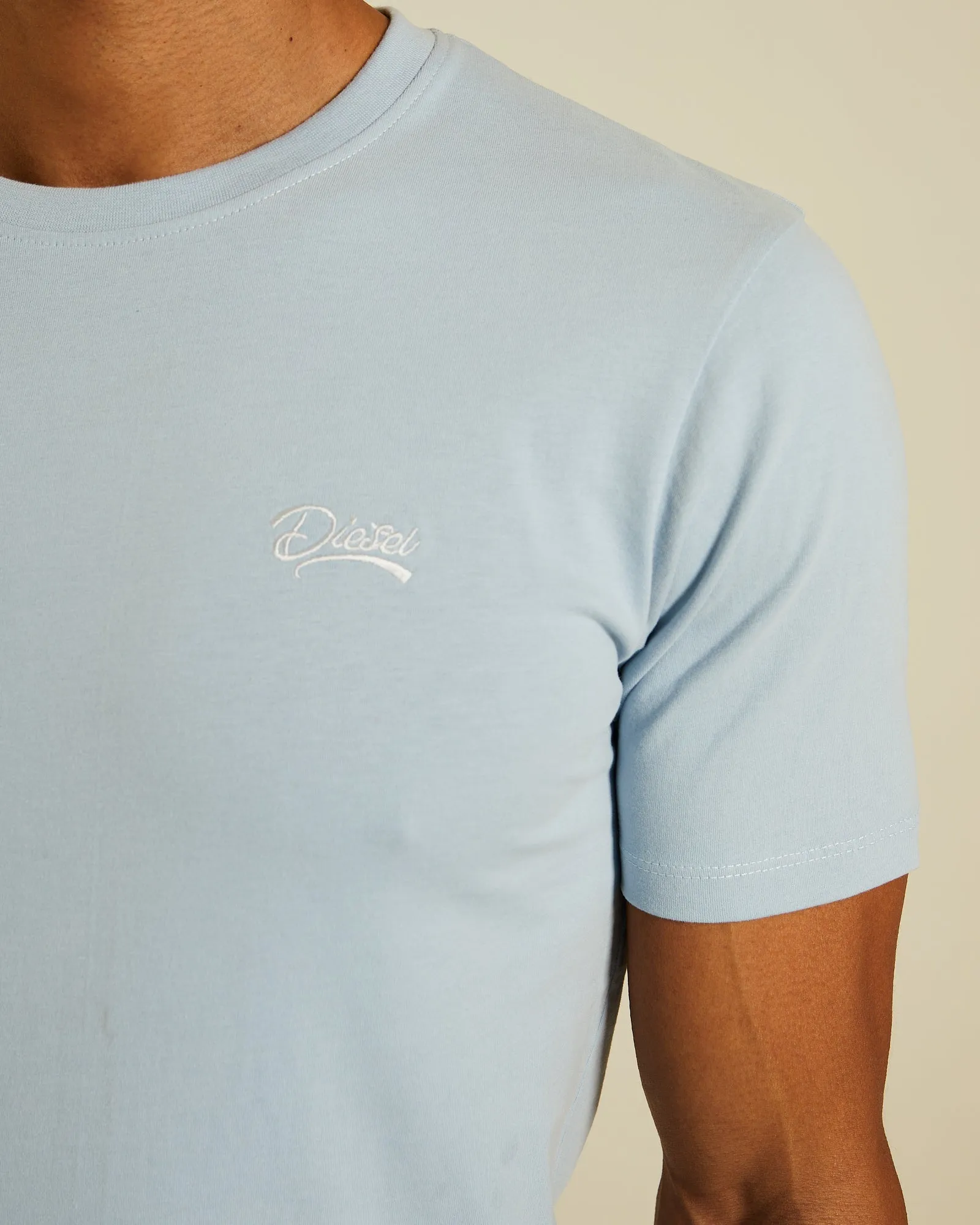 Basic Caden O Neck Tee Buoy Blue