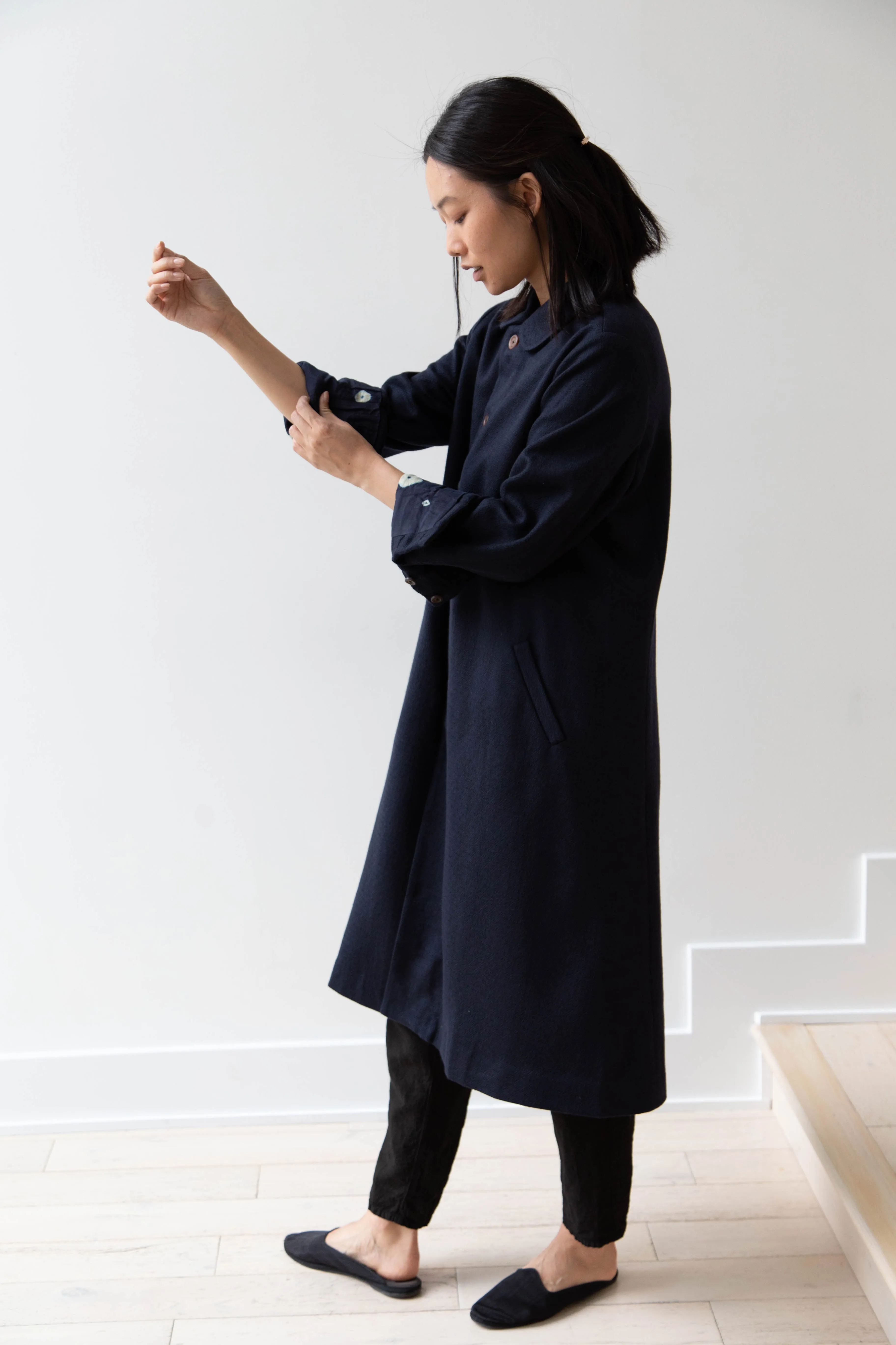 Maku | Dolni Coat in Indigo Wool